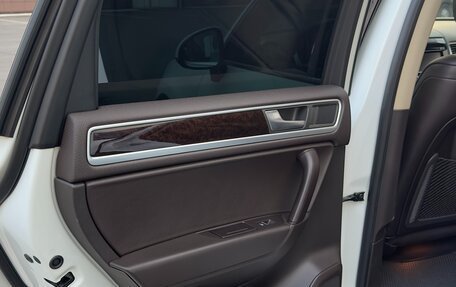 Volkswagen Touareg III, 2013 год, 2 150 000 рублей, 22 фотография