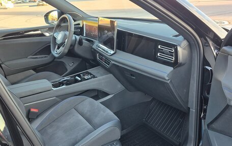 Volkswagen Tiguan, 2026 год, 4 600 000 рублей, 15 фотография