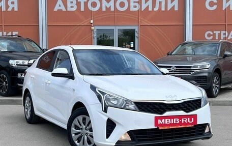 KIA Rio IV, 2021 год, 1 360 000 рублей, 3 фотография