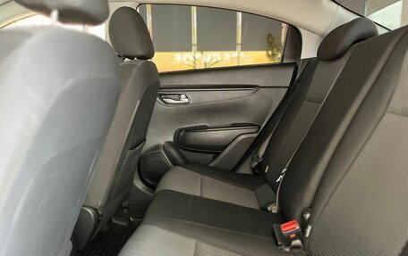 KIA Rio IV, 2021 год, 1 360 000 рублей, 26 фотография