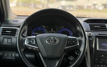 Toyota Camry, 2015 год, 1 890 000 рублей, 18 фотография