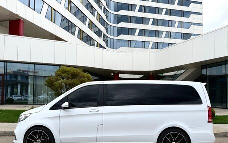 Mercedes-Benz V-Класс, 2019 год, 3 900 000 рублей, 2 фотография