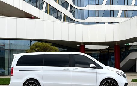Mercedes-Benz V-Класс, 2019 год, 3 900 000 рублей, 6 фотография