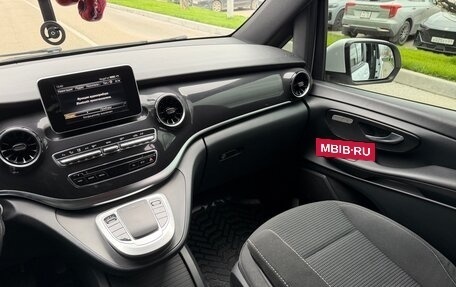 Mercedes-Benz V-Класс, 2019 год, 3 900 000 рублей, 18 фотография