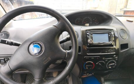 Geely MK I рестайлинг, 2011 год, 290 000 рублей, 2 фотография