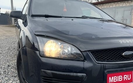 Ford Focus II рестайлинг, 2005 год, 320 000 рублей, 1 фотография