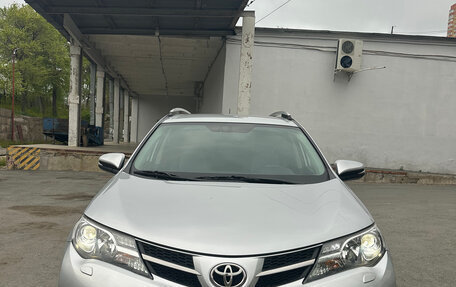 Toyota RAV4, 2015 год, 2 150 000 рублей, 1 фотография