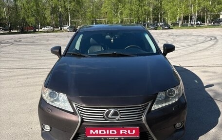 Lexus ES VII, 2013 год, 2 350 000 рублей, 1 фотография