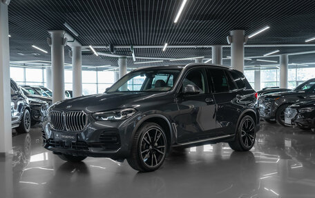 BMW X5, 2022 год, 8 990 000 рублей, 1 фотография