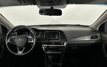 Hyundai Sonata VII, 2018 год, 1 500 000 рублей, 7 фотография