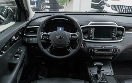 KIA Sorento III Prime рестайлинг, 2018 год, 2 390 000 рублей, 15 фотография