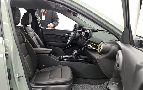 Chevrolet Trax, 2023 год, 1 620 000 рублей, 10 фотография