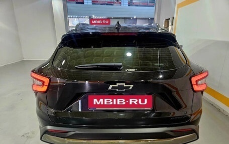 Chevrolet Trax, 2023 год, 1 650 000 рублей, 4 фотография