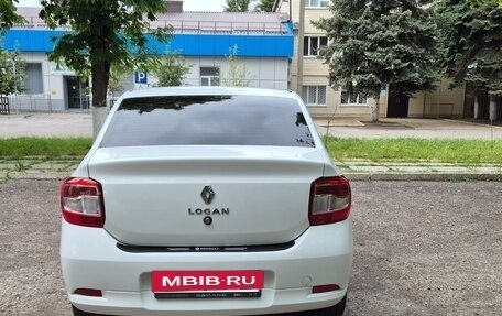 Renault Logan II, 2016 год, 550 000 рублей, 4 фотография