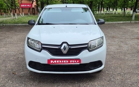 Renault Logan II, 2016 год, 550 000 рублей, 2 фотография