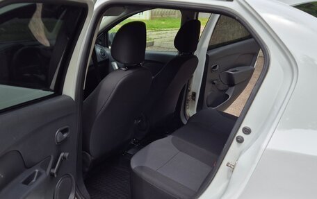Renault Logan II, 2016 год, 550 000 рублей, 9 фотография