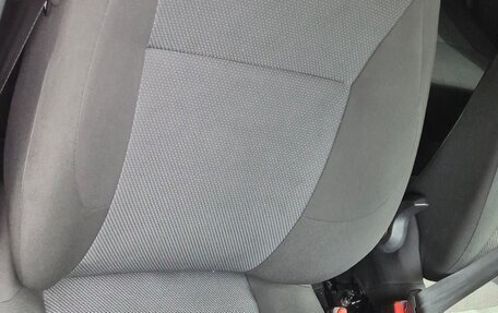 Renault Logan II, 2016 год, 550 000 рублей, 13 фотография
