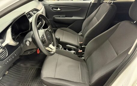 KIA Rio IV, 2021 год, 1 372 990 рублей, 9 фотография