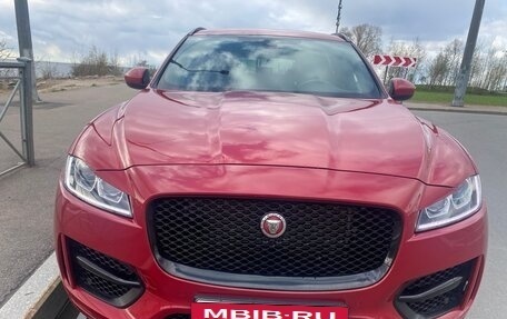 Jaguar F-Pace, 2017 год, 1 970 000 рублей, 14 фотография