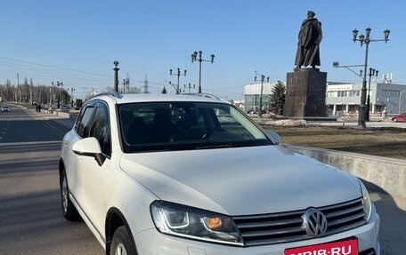 Volkswagen Touareg III, 2015 год, 2 600 000 рублей, 2 фотография