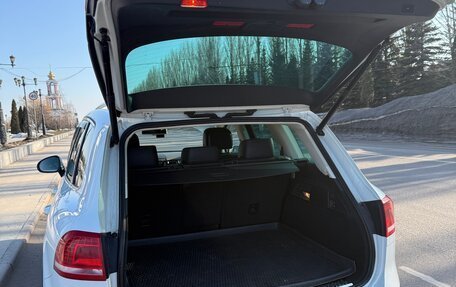 Volkswagen Touareg III, 2015 год, 2 600 000 рублей, 7 фотография