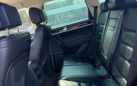 Volkswagen Touareg III, 2015 год, 2 600 000 рублей, 9 фотография
