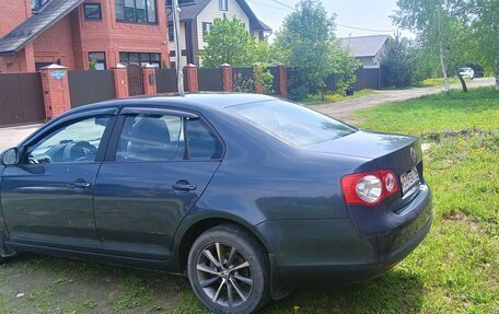 Volkswagen Jetta VI, 2007 год, 750 000 рублей, 11 фотография