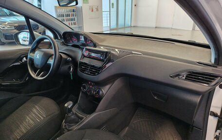 Peugeot 208 II, 2013 год, 545 000 рублей, 6 фотография
