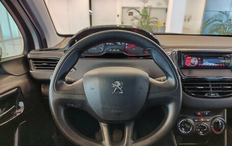Peugeot 208 II, 2013 год, 545 000 рублей, 13 фотография