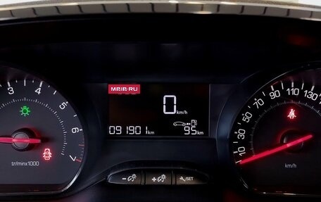 Peugeot 208 II, 2013 год, 545 000 рублей, 14 фотография
