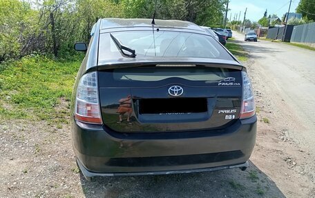 Toyota Prius, 2008 год, 650 000 рублей, 4 фотография