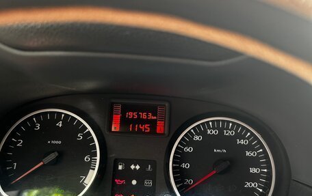 Renault Duster I рестайлинг, 2014 год, 850 000 рублей, 4 фотография