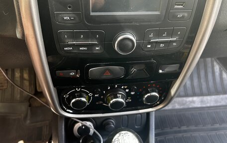 Renault Duster I рестайлинг, 2014 год, 850 000 рублей, 3 фотография