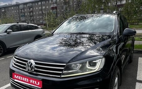 Volkswagen Touareg III, 2017 год, 3 300 000 рублей, 3 фотография