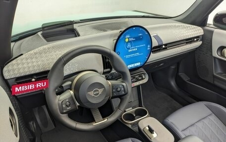 MINI Cabrio, 2024 год, 5 990 000 рублей, 15 фотография