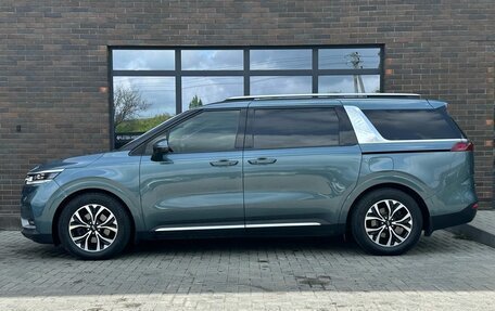 KIA Carnival, 2021 год, 4 450 000 рублей, 2 фотография
