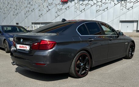 BMW 5 серия, 2015 год, 1 590 000 рублей, 6 фотография