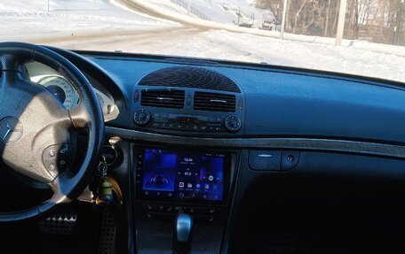 Mercedes-Benz E-Класс, 2002 год, 750 000 рублей, 10 фотография