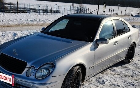 Mercedes-Benz E-Класс, 2002 год, 750 000 рублей, 6 фотография