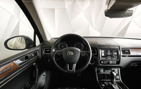 Volkswagen Touareg III, 2017 год, 4 100 000 рублей, 20 фотография