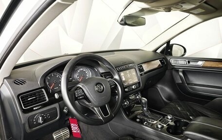 Volkswagen Touareg III, 2017 год, 4 100 000 рублей, 19 фотография