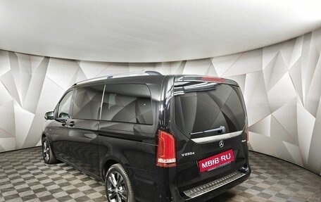 Mercedes-Benz V-Класс, 2017 год, 5 500 000 рублей, 4 фотография