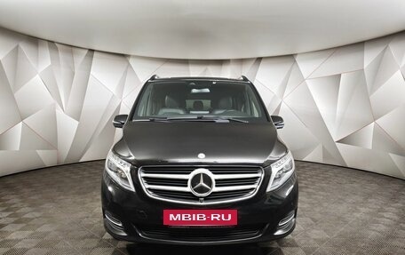 Mercedes-Benz V-Класс, 2017 год, 5 500 000 рублей, 7 фотография