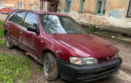 Nissan Almera, 1997 год, 50 000 рублей, 4 фотография