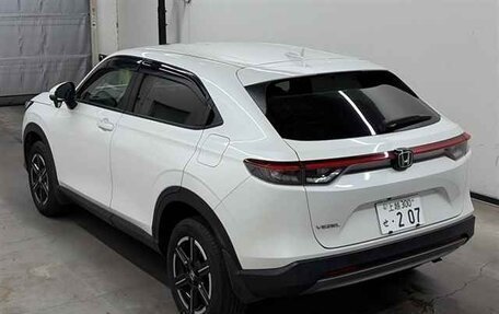 Honda Vezel, 2022 год, 2 035 600 рублей, 5 фотография