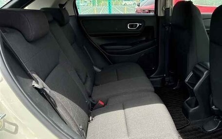 Honda Vezel, 2022 год, 2 035 600 рублей, 10 фотография