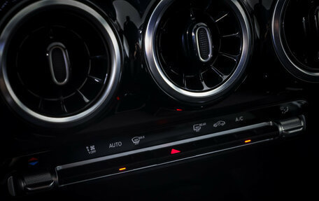 Mercedes-Benz GLB, 2021 год, 3 390 000 рублей, 18 фотография