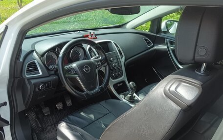 Opel Astra J, 2012 год, 650 000 рублей, 5 фотография