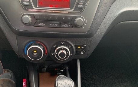 KIA Rio III рестайлинг, 2012 год, 800 000 рублей, 21 фотография