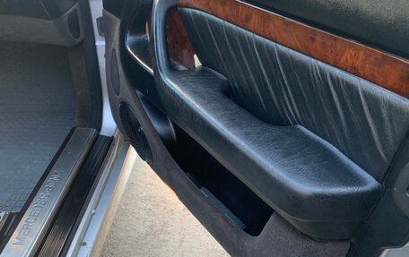 Mercedes-Benz S-Класс, 1995 год, 480 000 рублей, 18 фотография